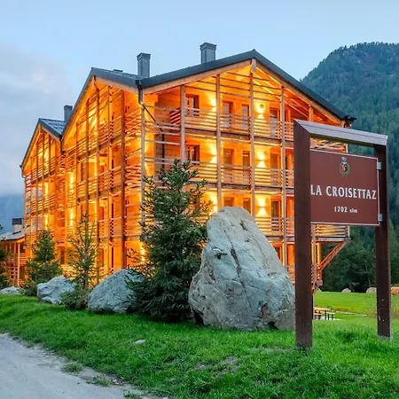 Luxury Monterosa 公寓