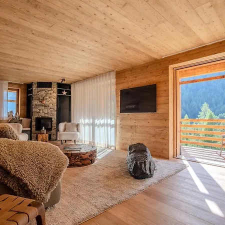 Luxury Monterosa 公寓 *